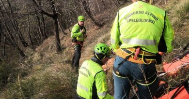 Muore un uomo a Clauzetto durante una battuta di caccia, il Soccorso Alpino recupera il corpo