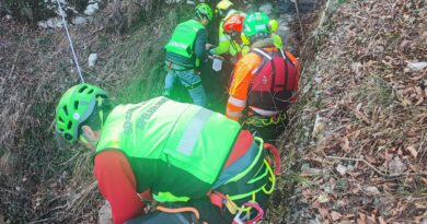 Anziano escursionista cade in un torrente nei pressi di Moggio Udinese, soccorso dal CNSAS